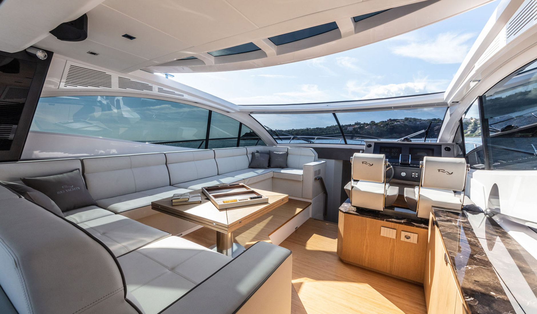 Rio Yachts Sport Coupe 56 Фото № 8