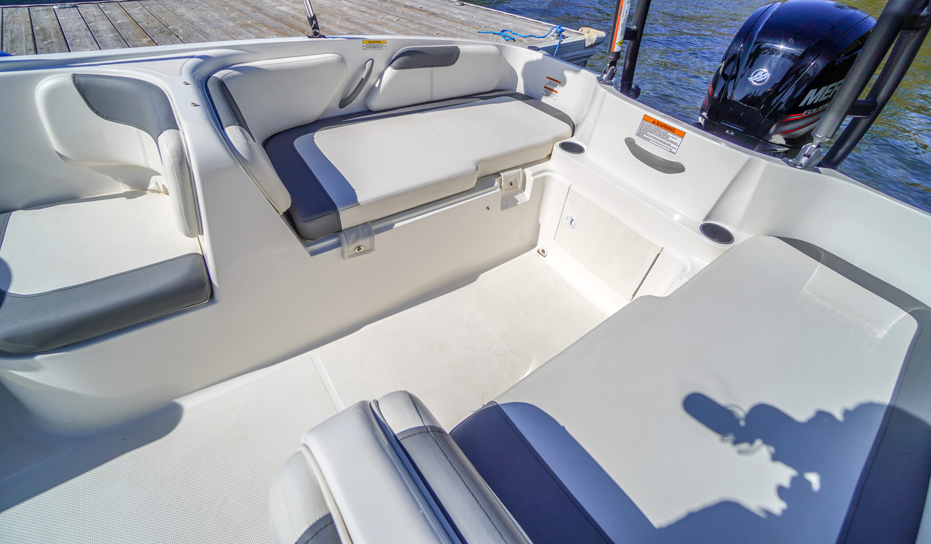 Bayliner E18 Outboard Фото № 6